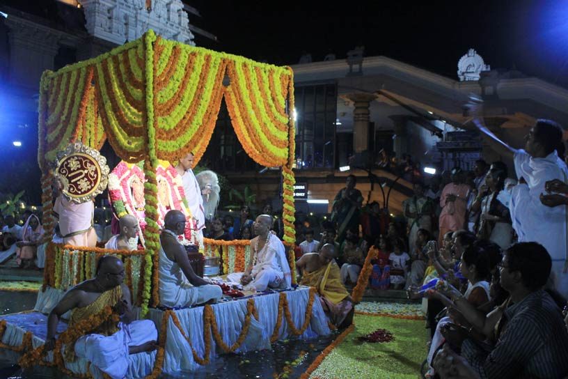 Sri Sri Nitai Gauranga at the Theppotsava